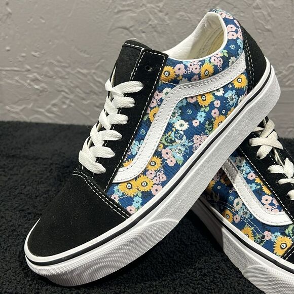 🔥🔥 VANS Floral Old Skool Shoes Skate 507698 Women Sz 6.5 - PERFECT!!! - Picture 1 of 10